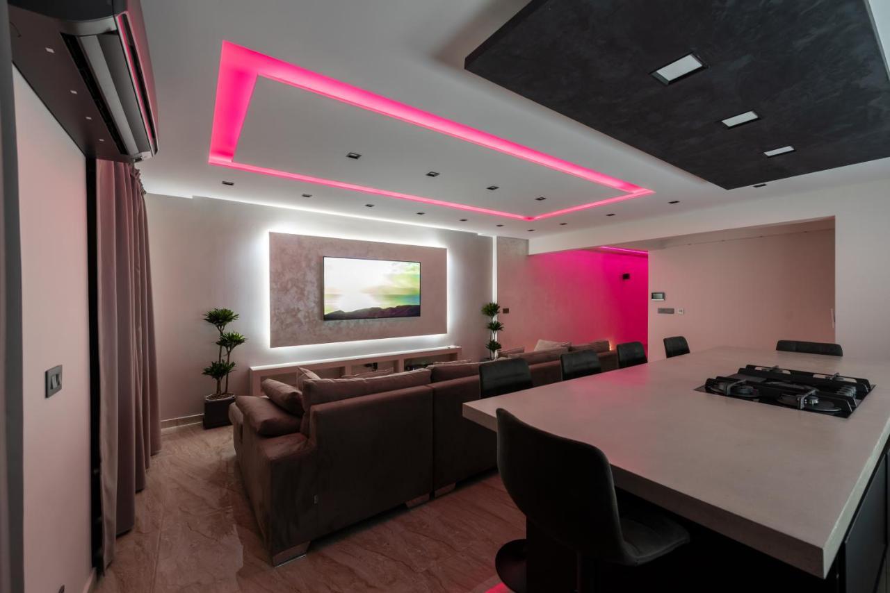 Luxury 2 Bed Apartment In The Heart Of St Julians Сент Джулианс Экстерьер фото