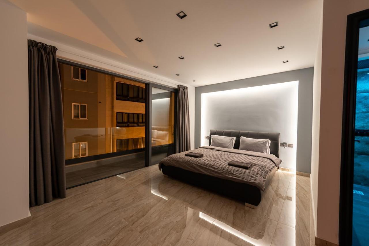Luxury 2 Bed Apartment In The Heart Of St Julians Сент Джулианс Экстерьер фото
