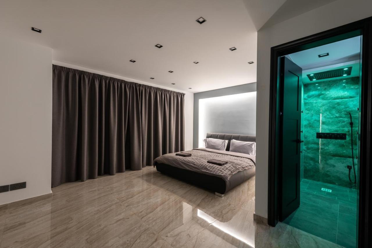 Luxury 2 Bed Apartment In The Heart Of St Julians Сент Джулианс Экстерьер фото